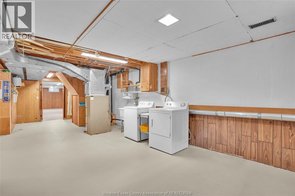 9703 MELVILLE - 24