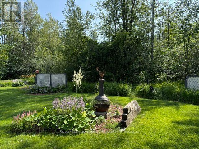 18 PRINCE CHARLES AVENUE - 41