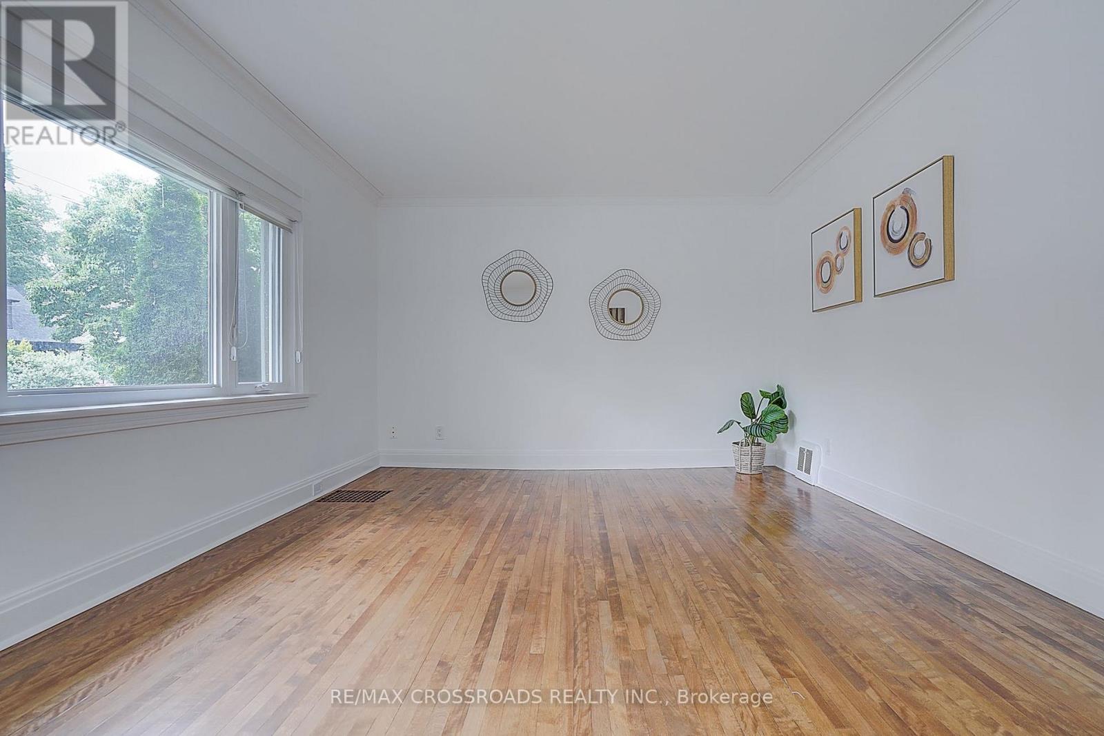 128 LEACREST ROAD - 19