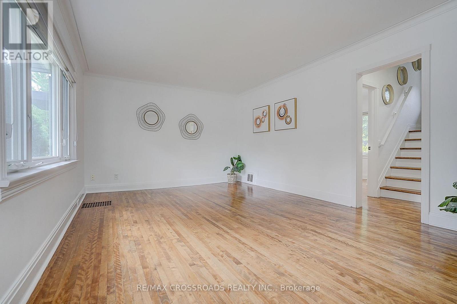 128 LEACREST ROAD - 18