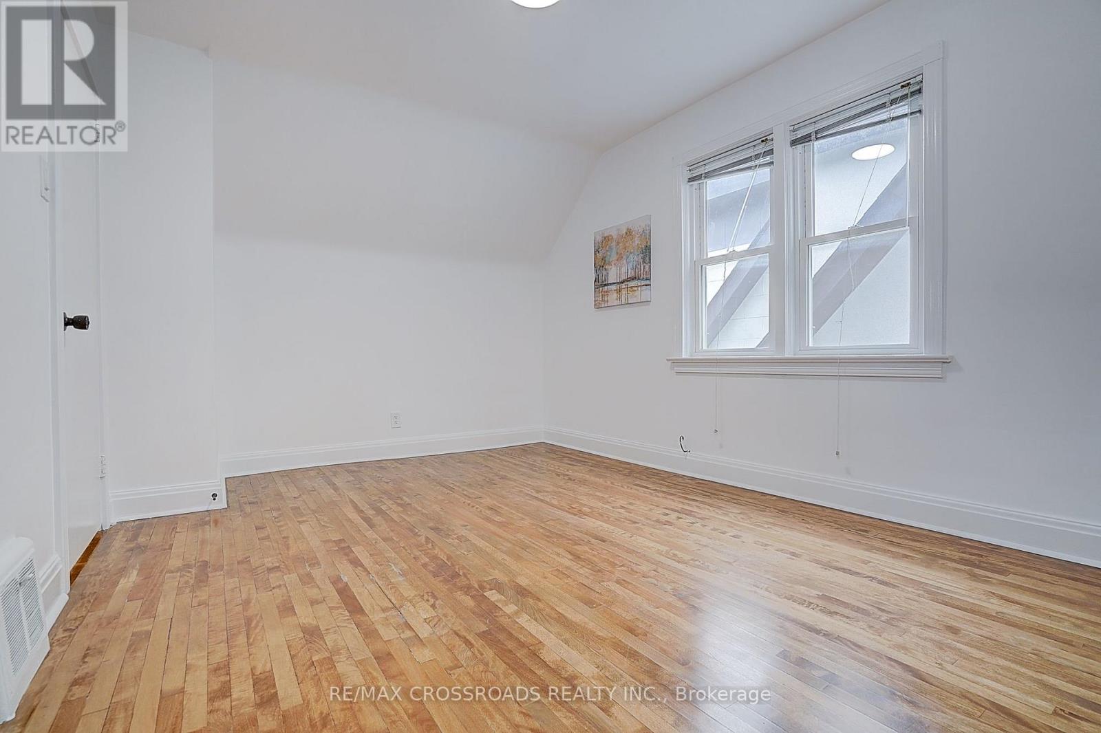 128 LEACREST ROAD - 33