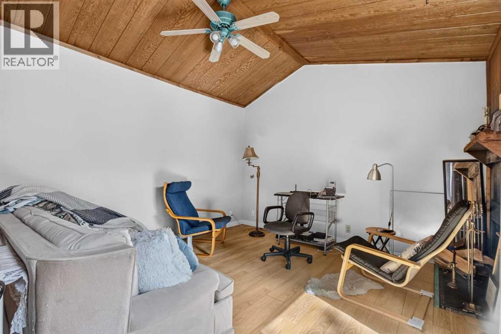 #334 5404 10 Avenue SE - 18