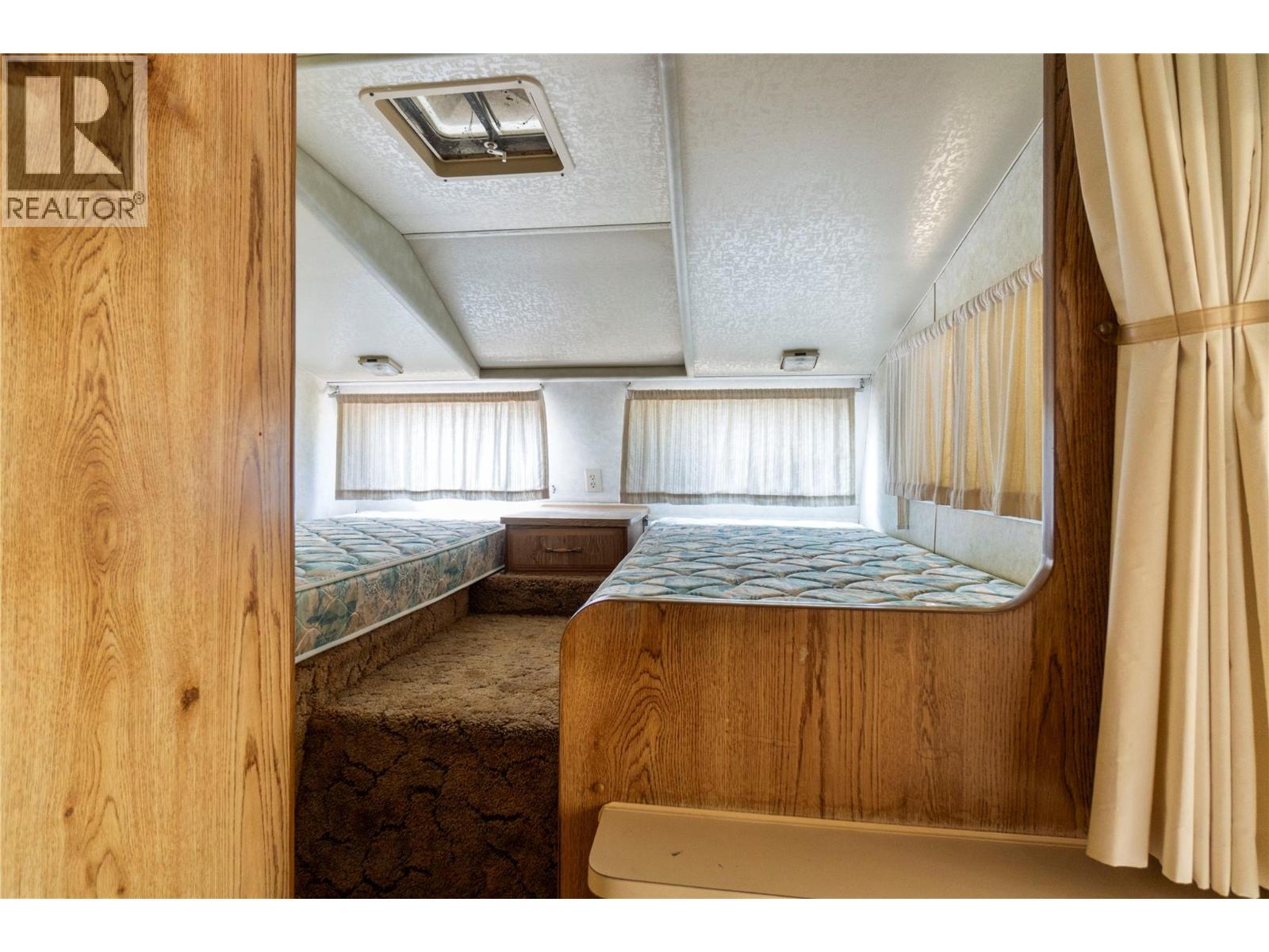 1125 Mallory Road, Enderby