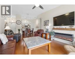 88 Woods Terrace Unit# 402, photo 5