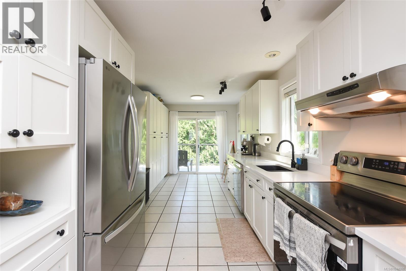 1782 Mallard Dr - 7
