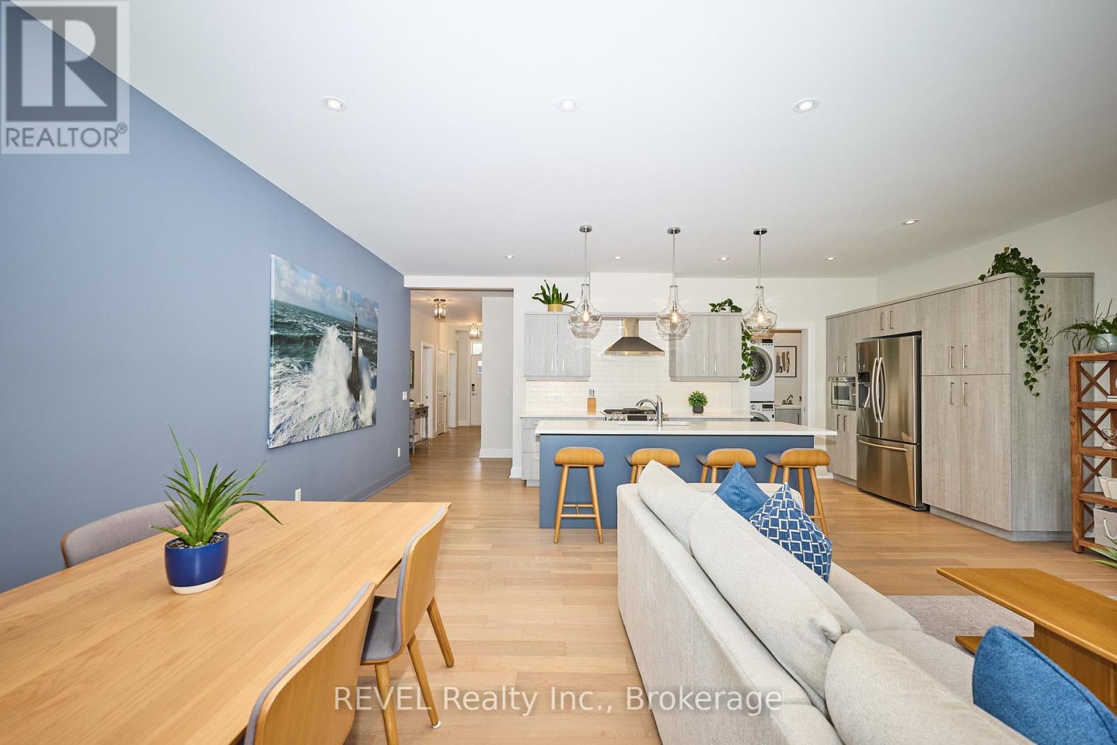 #19 9245 SHOVELLER DRIVE - Image 13