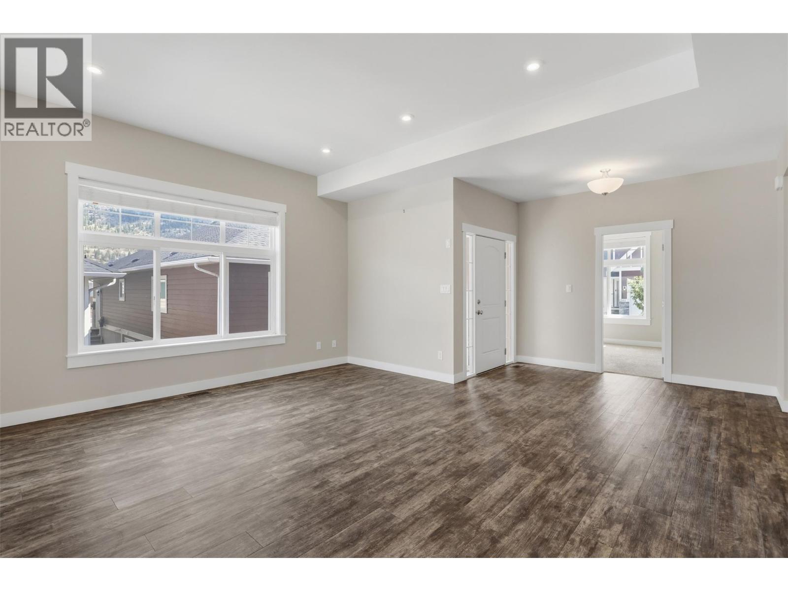 #103 2514 Spring Bank Avenue - 12