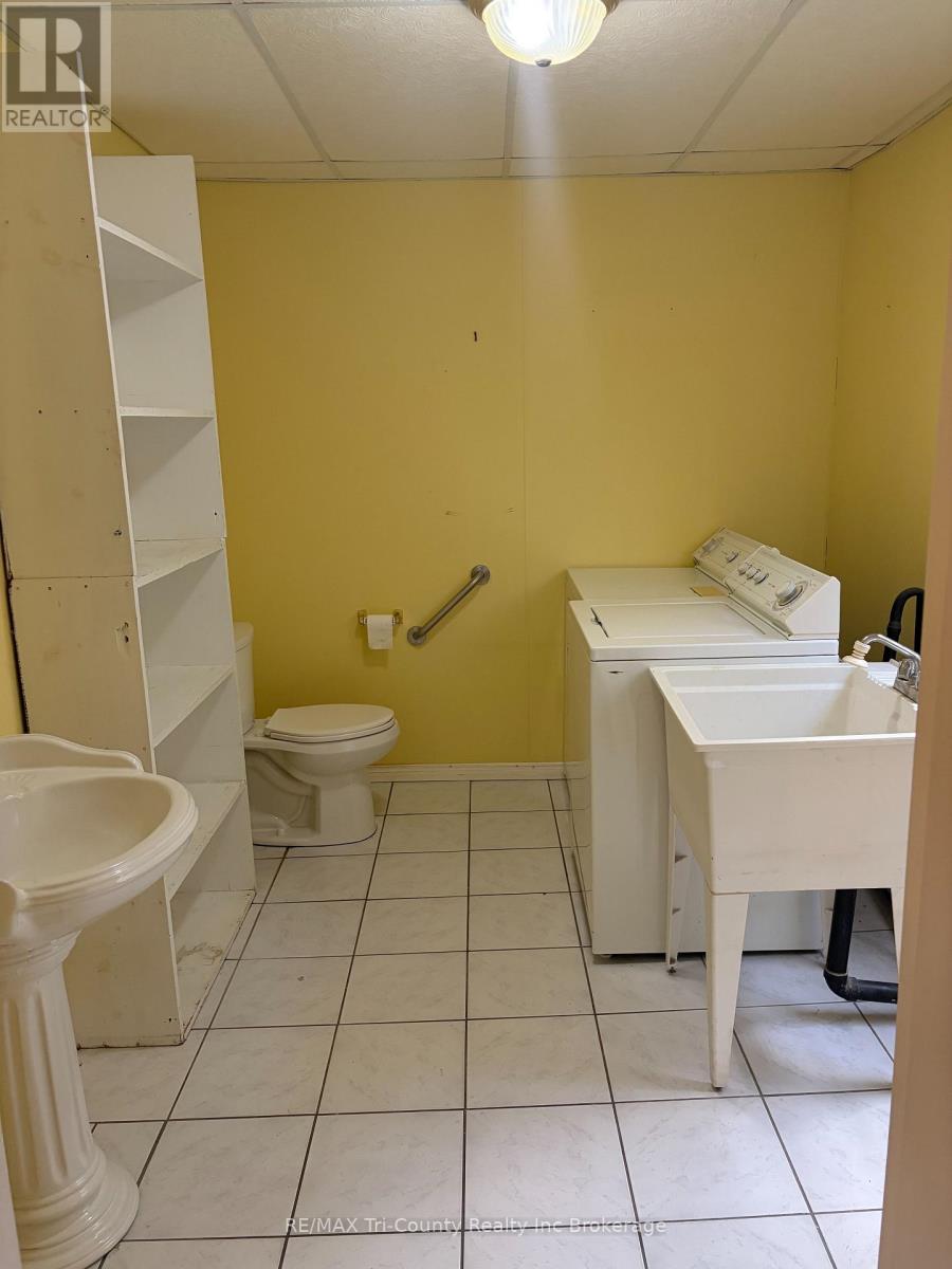 53 BROCK STREET W - Image 24