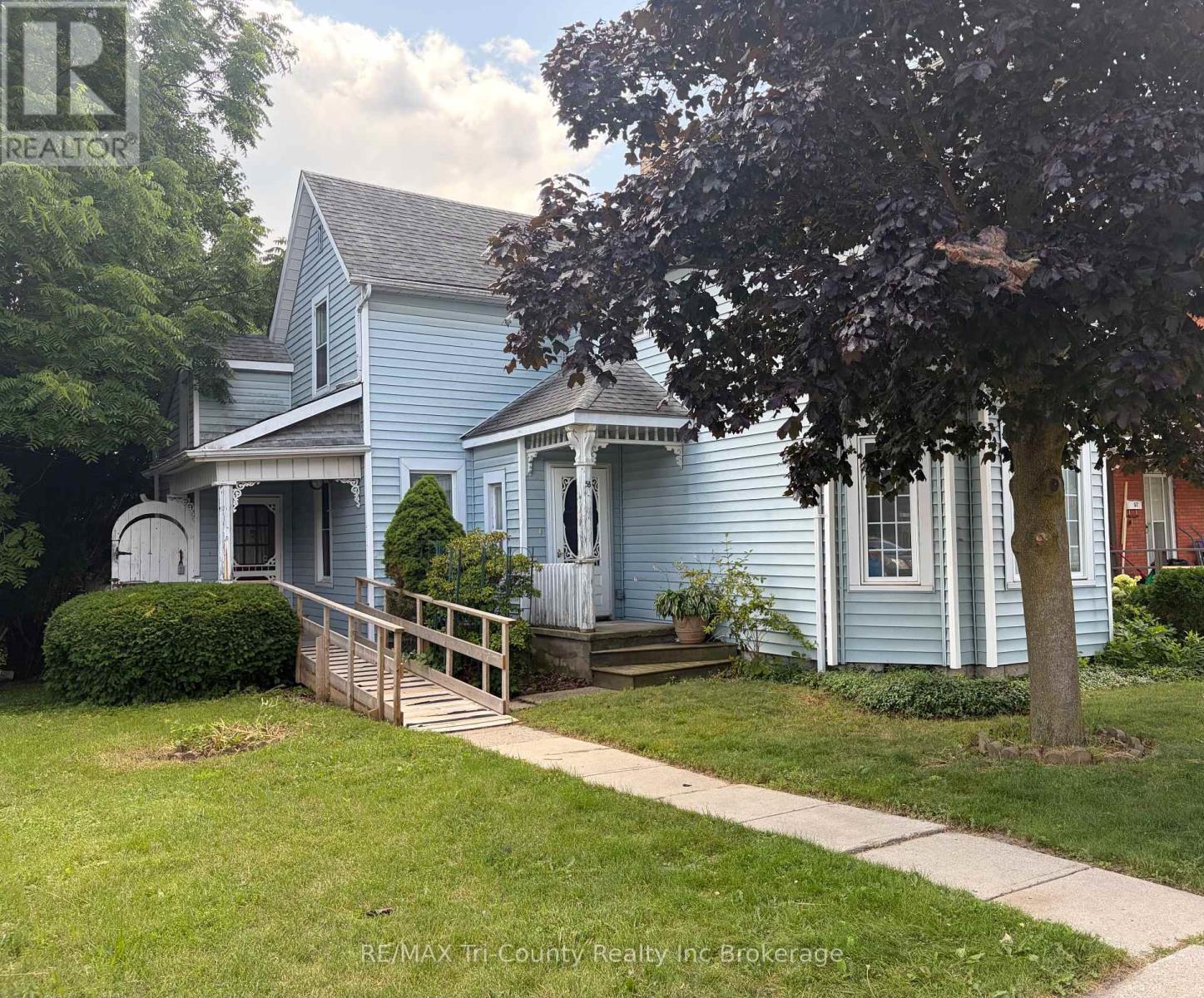 53 BROCK STREET W - 4