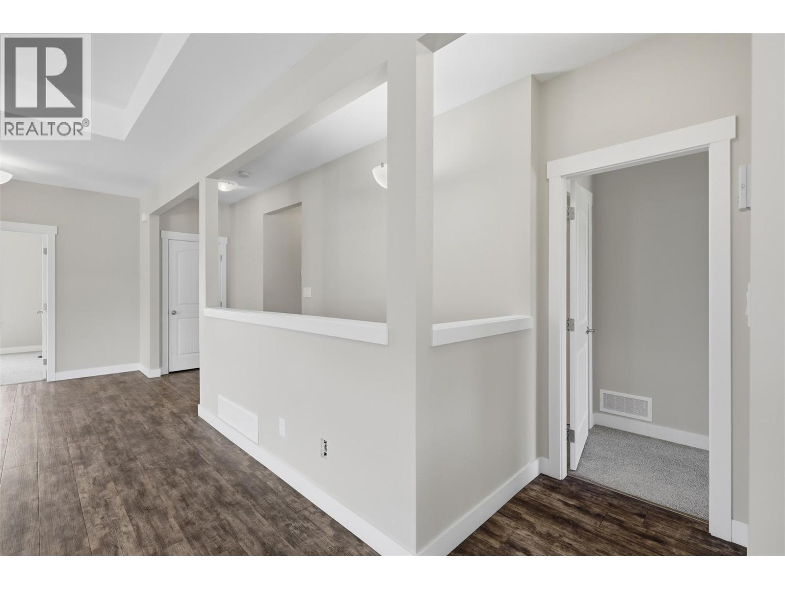 #103 2514 Spring Bank Avenue - Image 27
