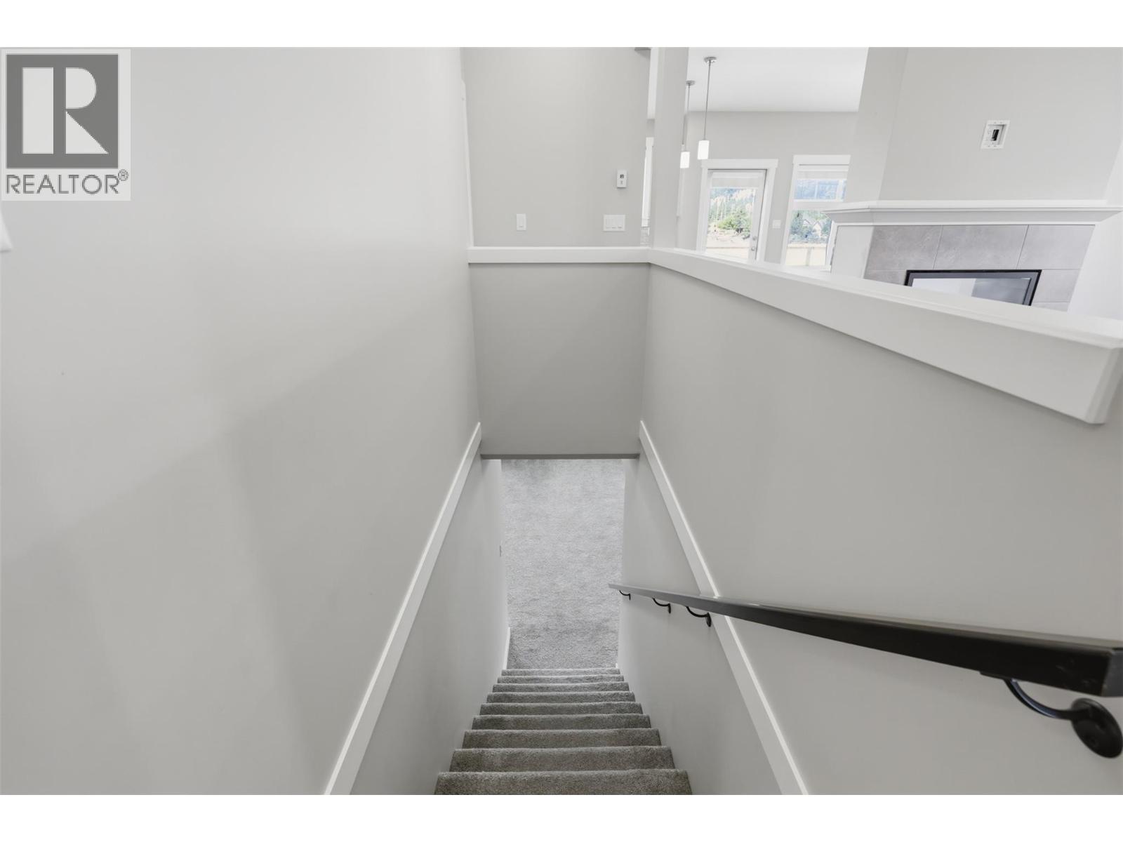 #103 2514 Spring Bank Avenue - 39