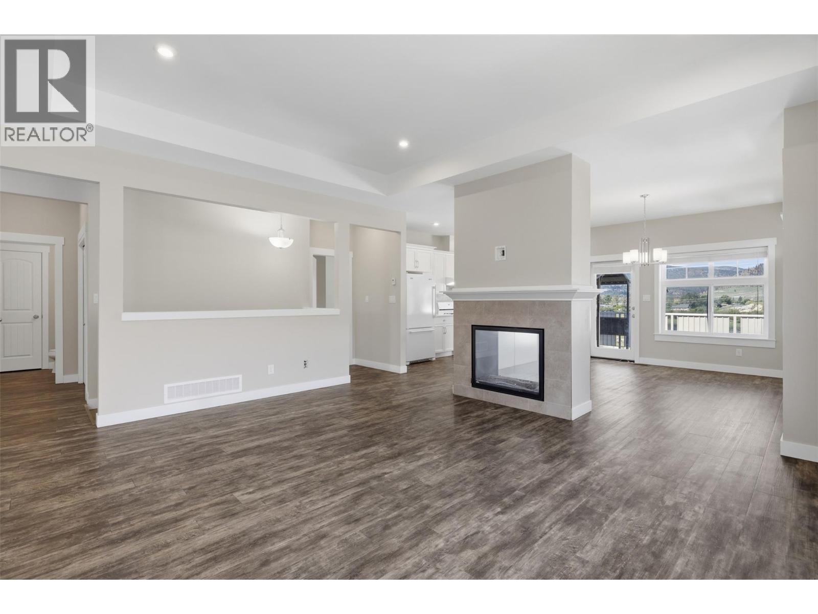 #103 2514 Spring Bank Avenue - 10