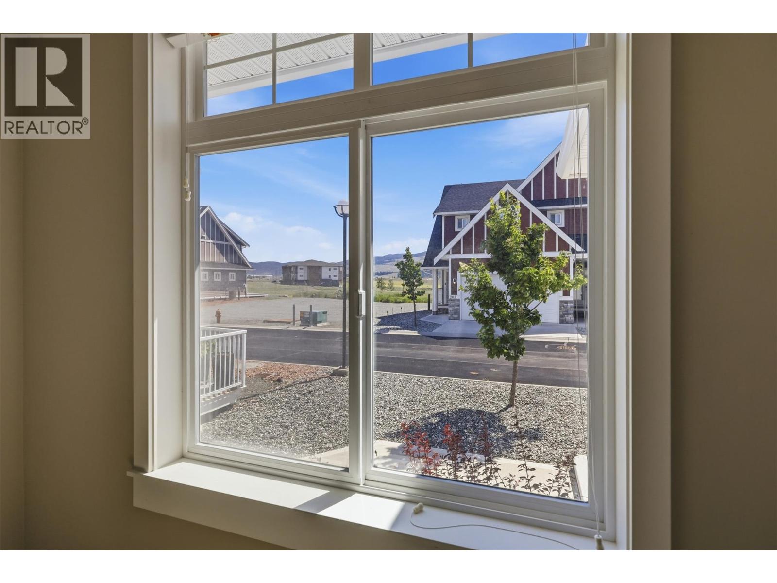 #103 2514 Spring Bank Avenue - Image 36