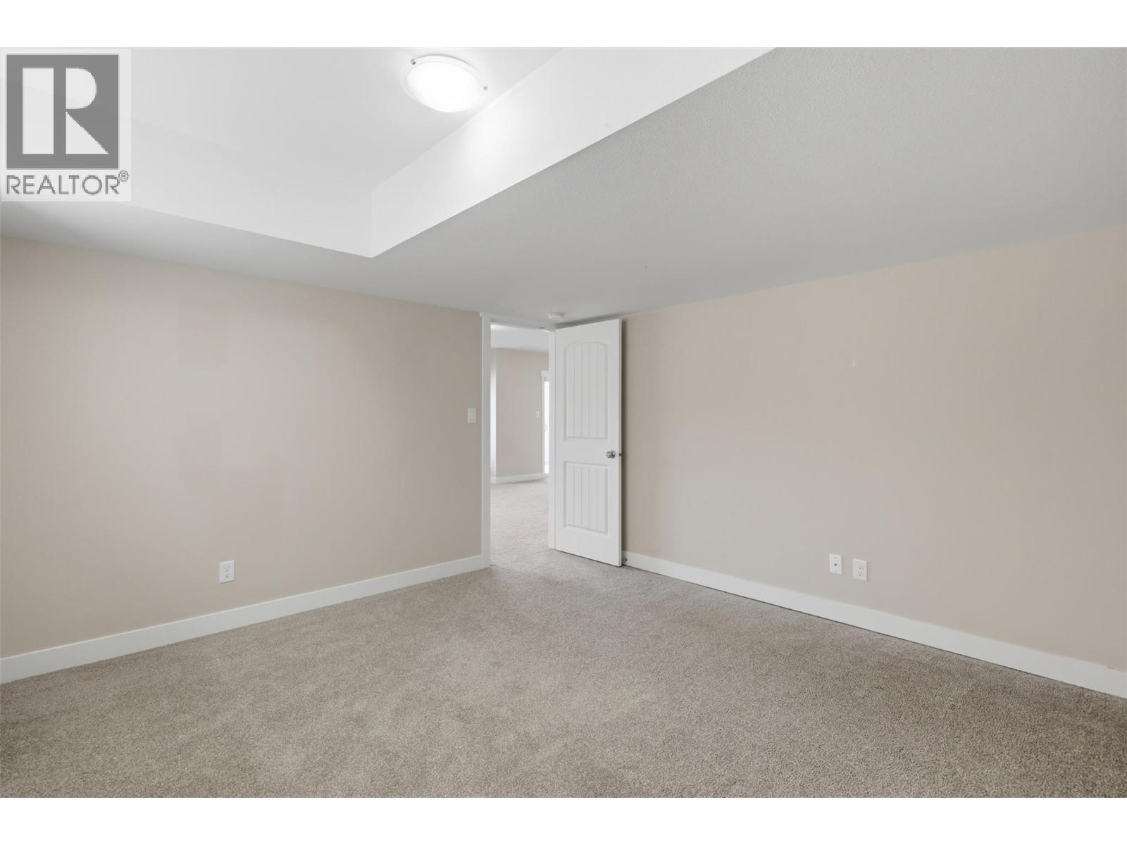 #103 2514 Spring Bank Avenue - 54