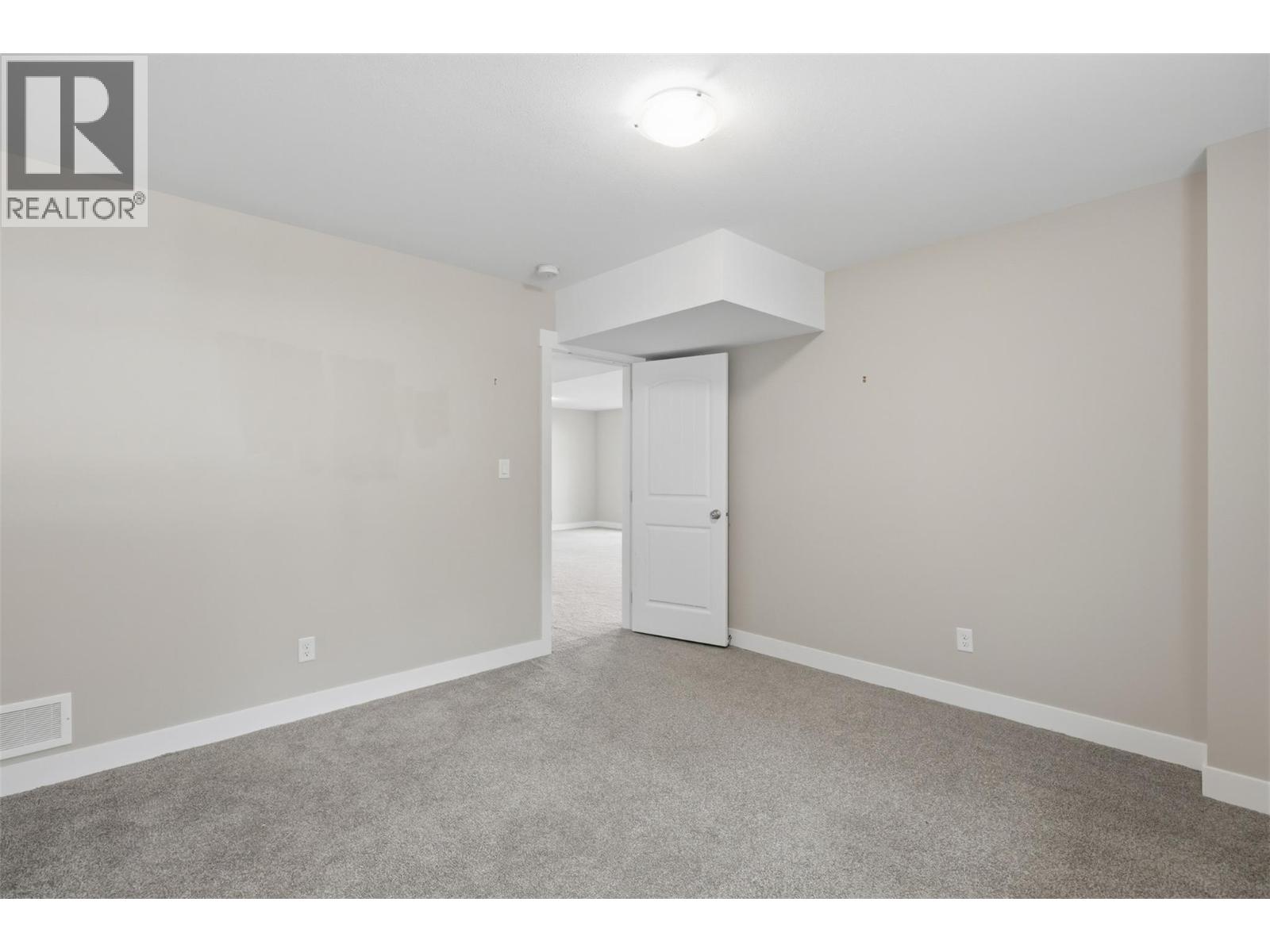 #103 2514 Spring Bank Avenue - Image 56