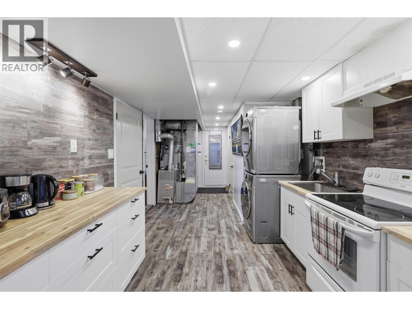 1675 SPRINGHAVEN PLACE Place - 43
