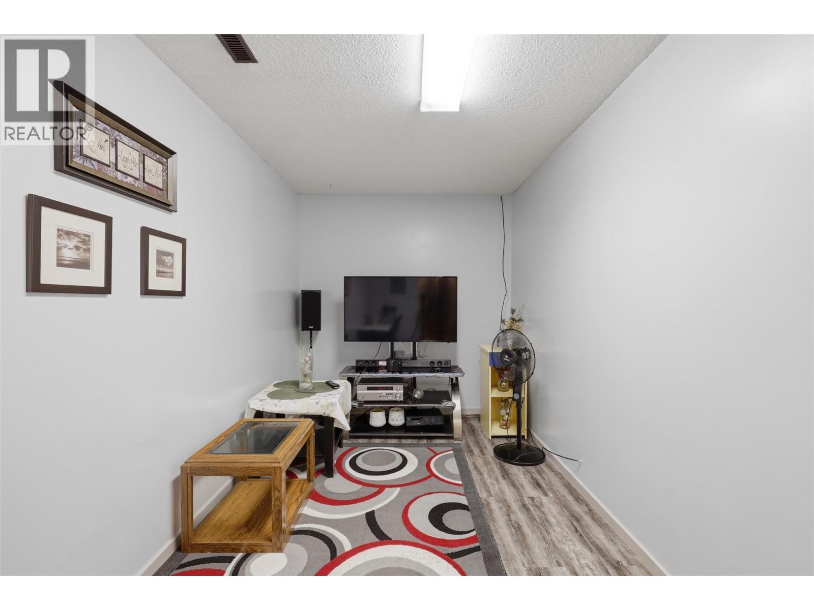 1675 SPRINGHAVEN PLACE Place - 45