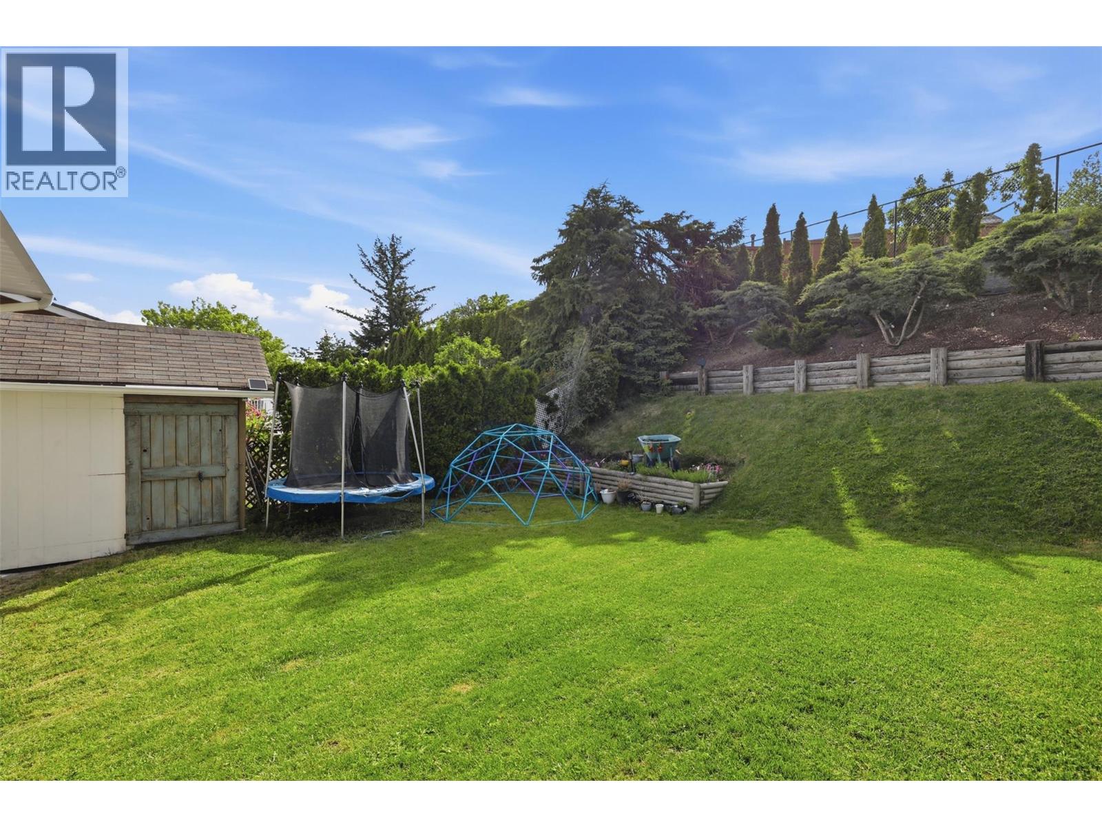 1675 SPRINGHAVEN PLACE Place - 52