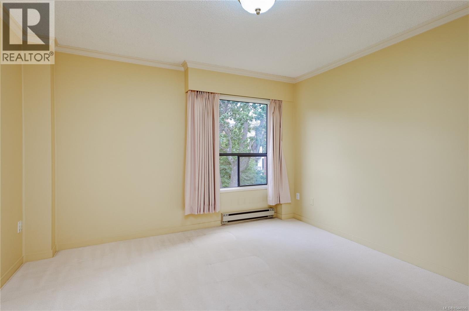 #303 2125 Oak Bay Ave - 15
