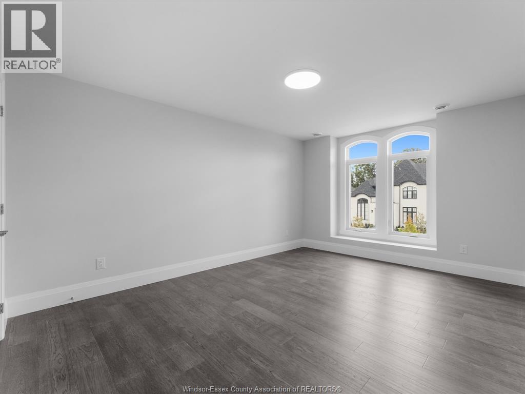 3573 FIORINA - 35