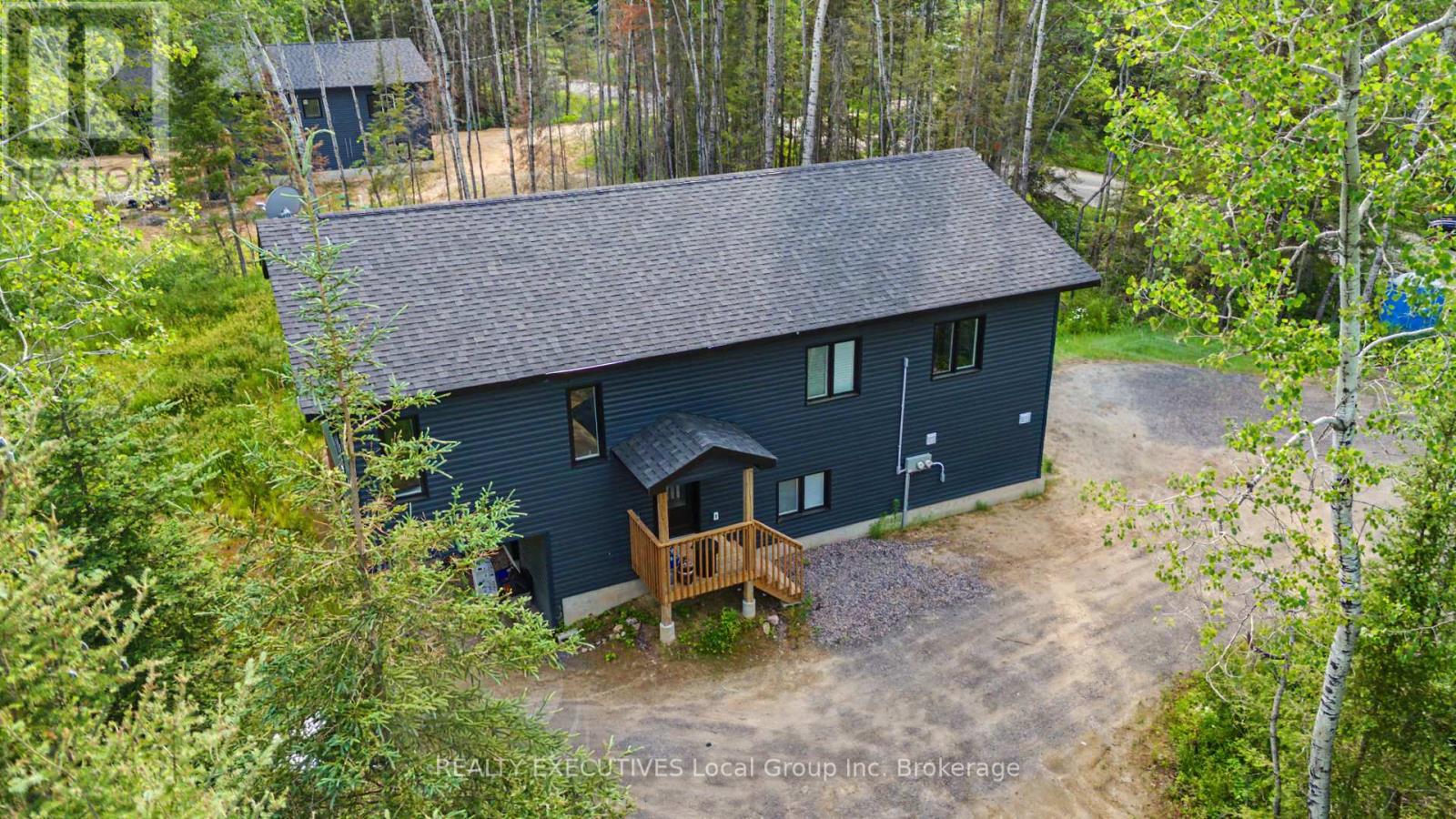 575 HART ROAD - 2