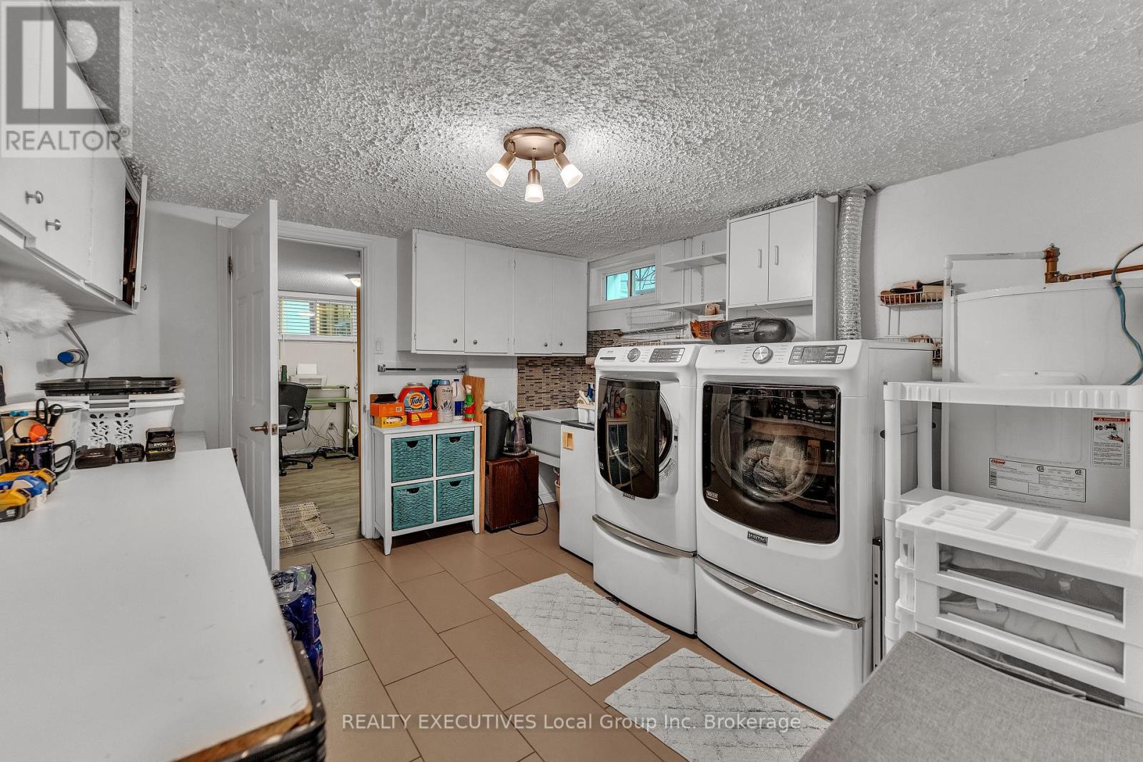 42 RIDDLE COURT - 22