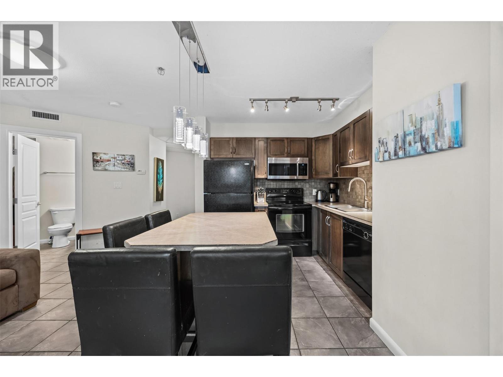 #250 654 COOK Road - 4