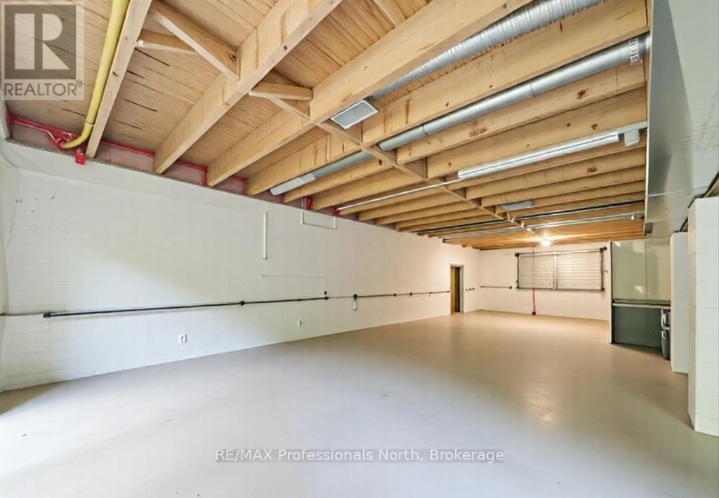 1755 SKYLINE DRIVE - 14
