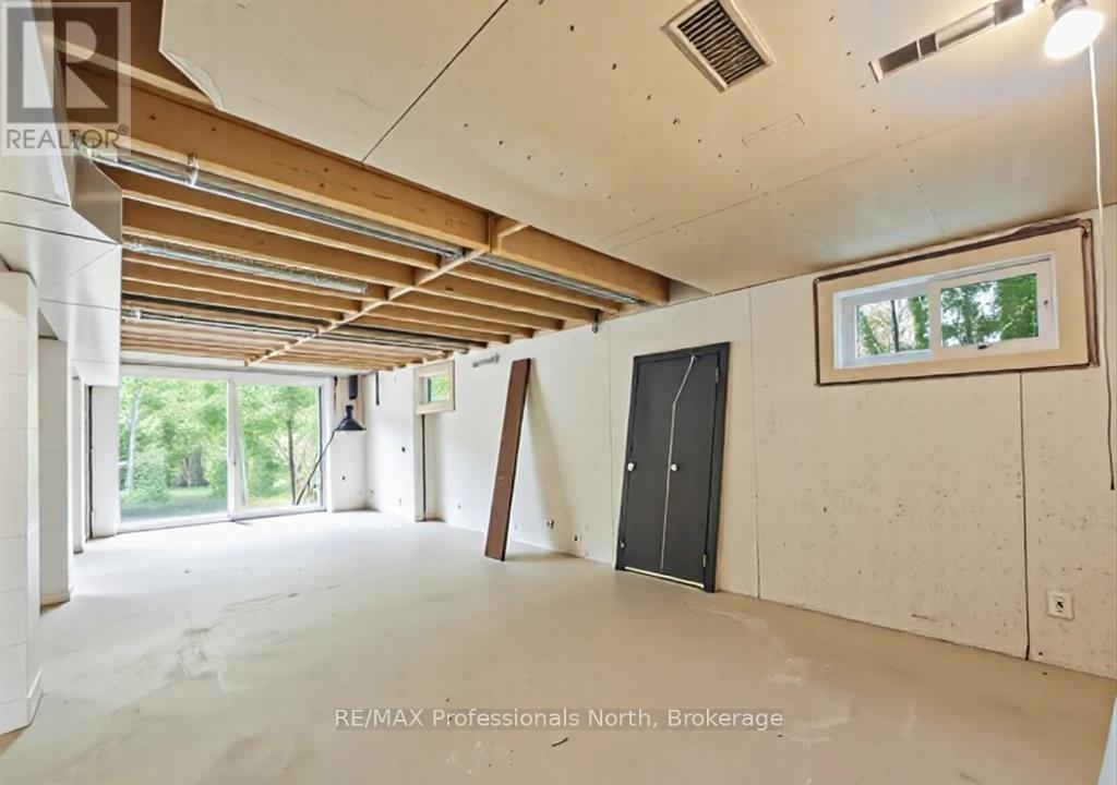 1755 SKYLINE DRIVE - 15