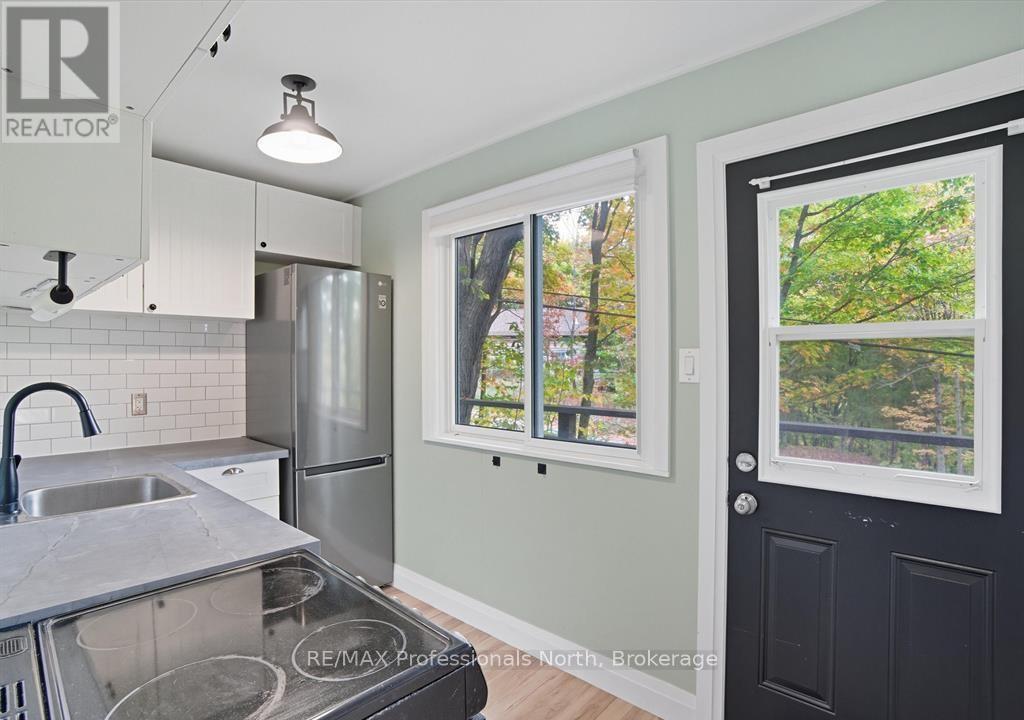 1755 SKYLINE DRIVE - 7