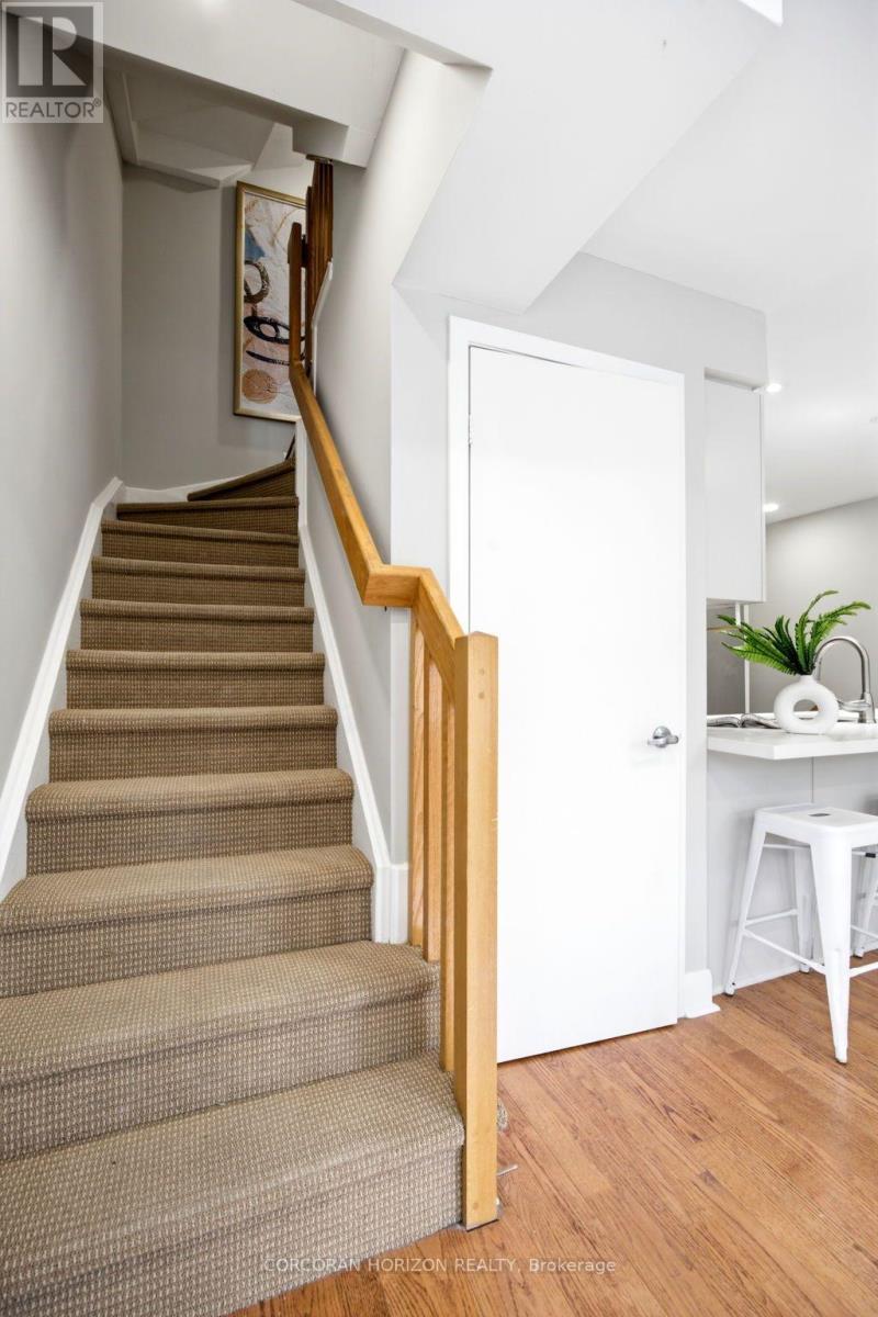 #301 415 JARVIS STREET - Image 13