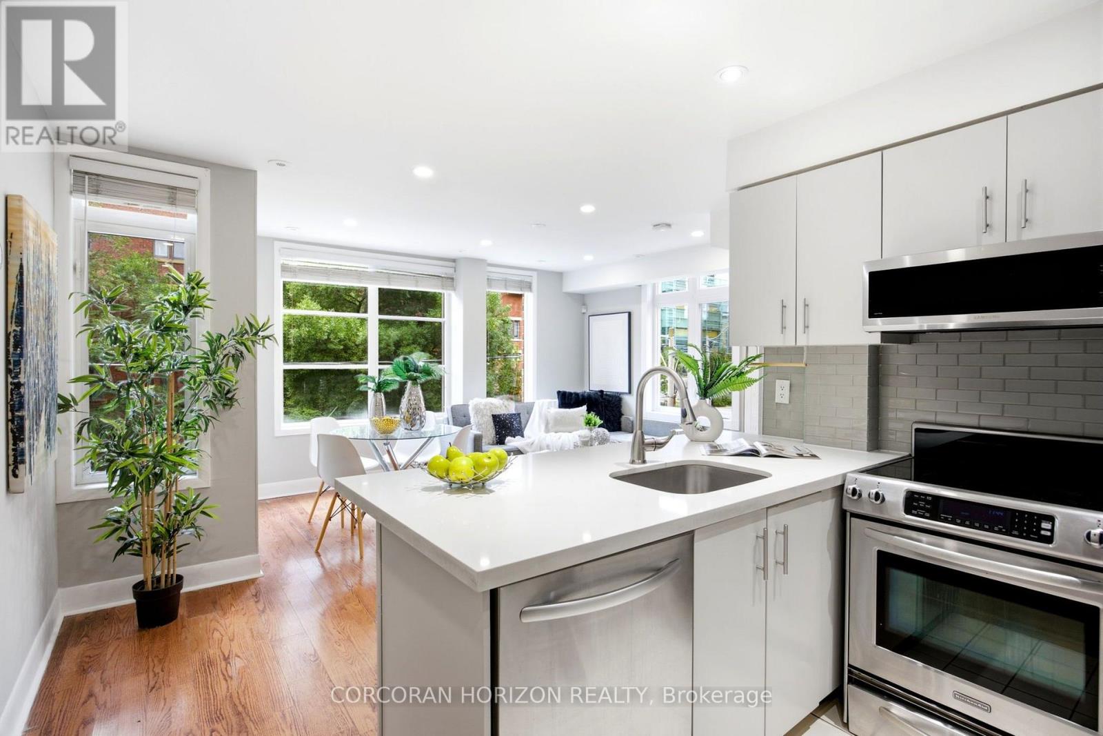 #301 415 JARVIS STREET - 2