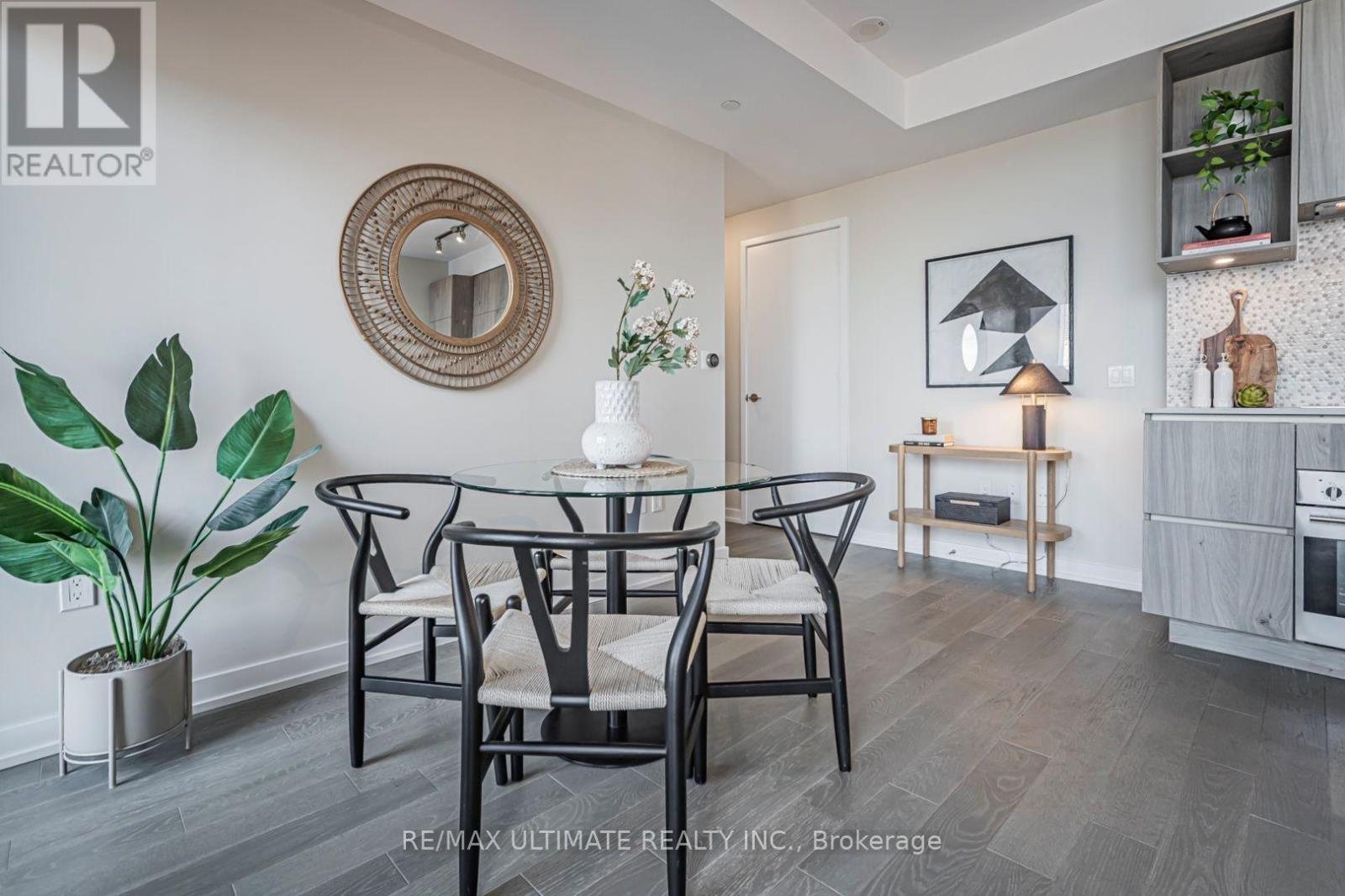 #1208 1 YORKVILLE AVENUE - 15