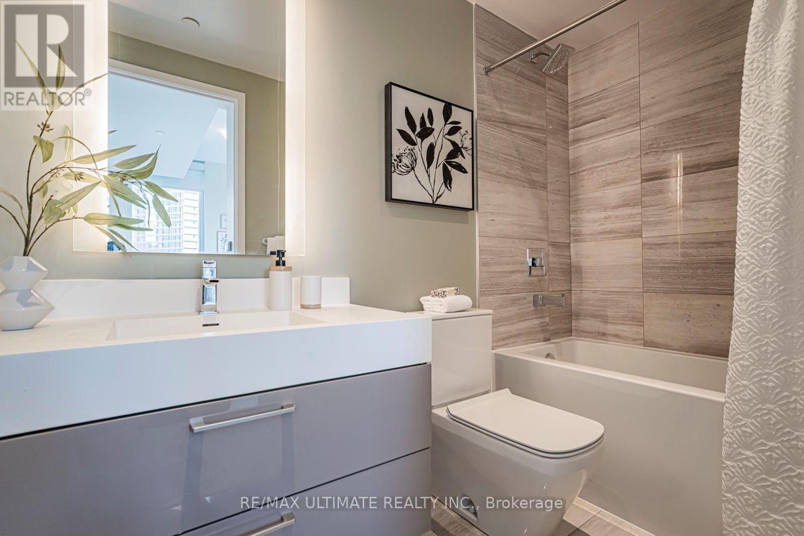 #1208 1 YORKVILLE AVENUE - 23