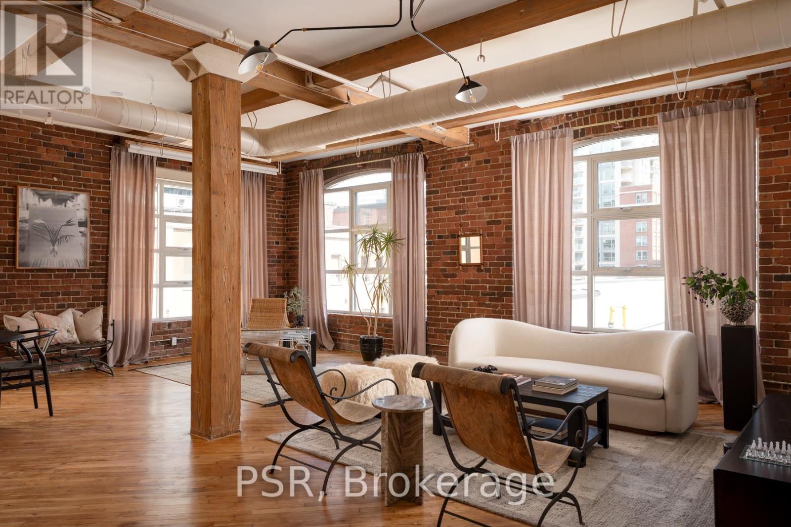 #407 90 SHERBOURNE STREET - 19
