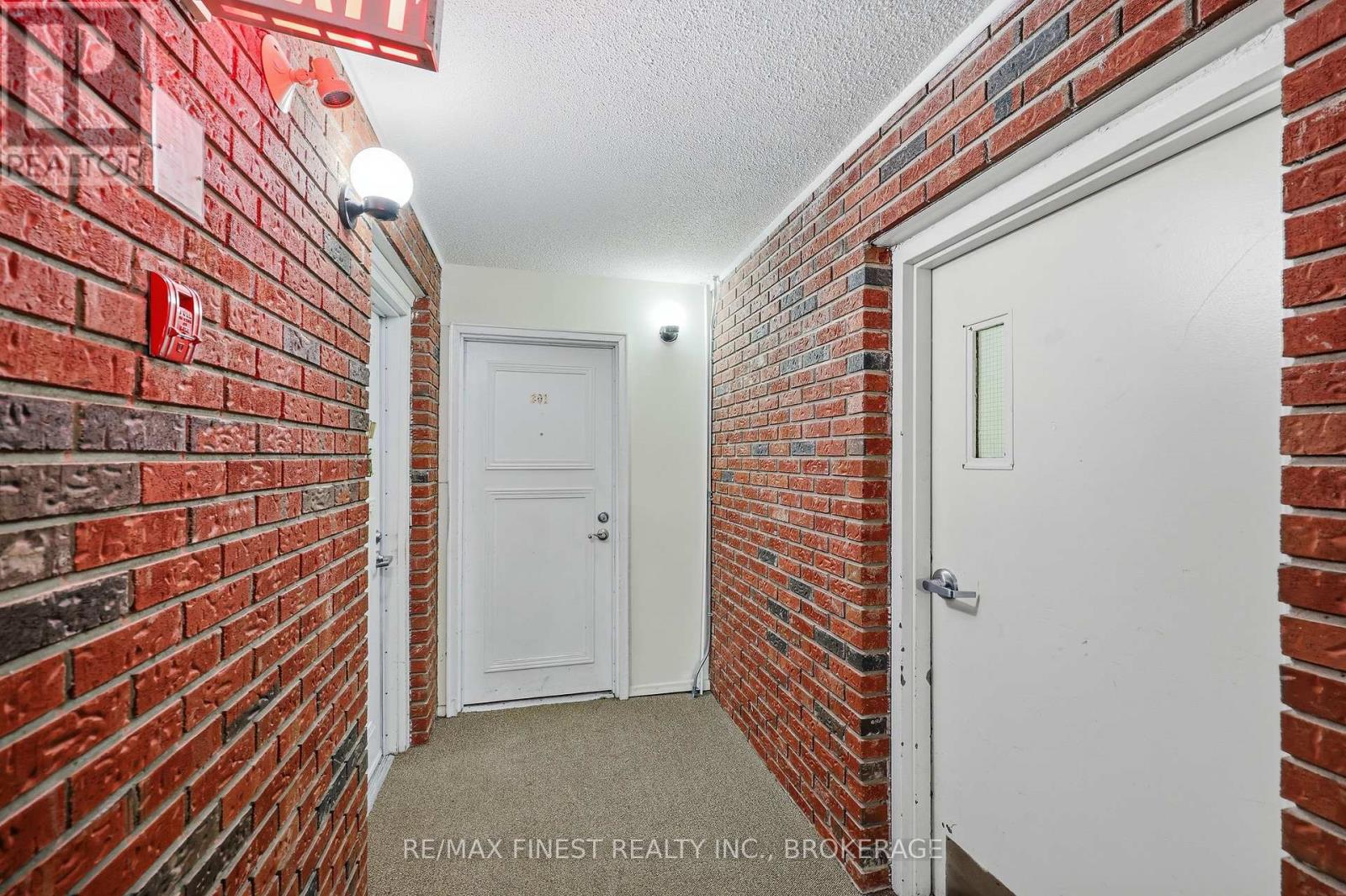 #301 845 MILFORD DRIVE - 13