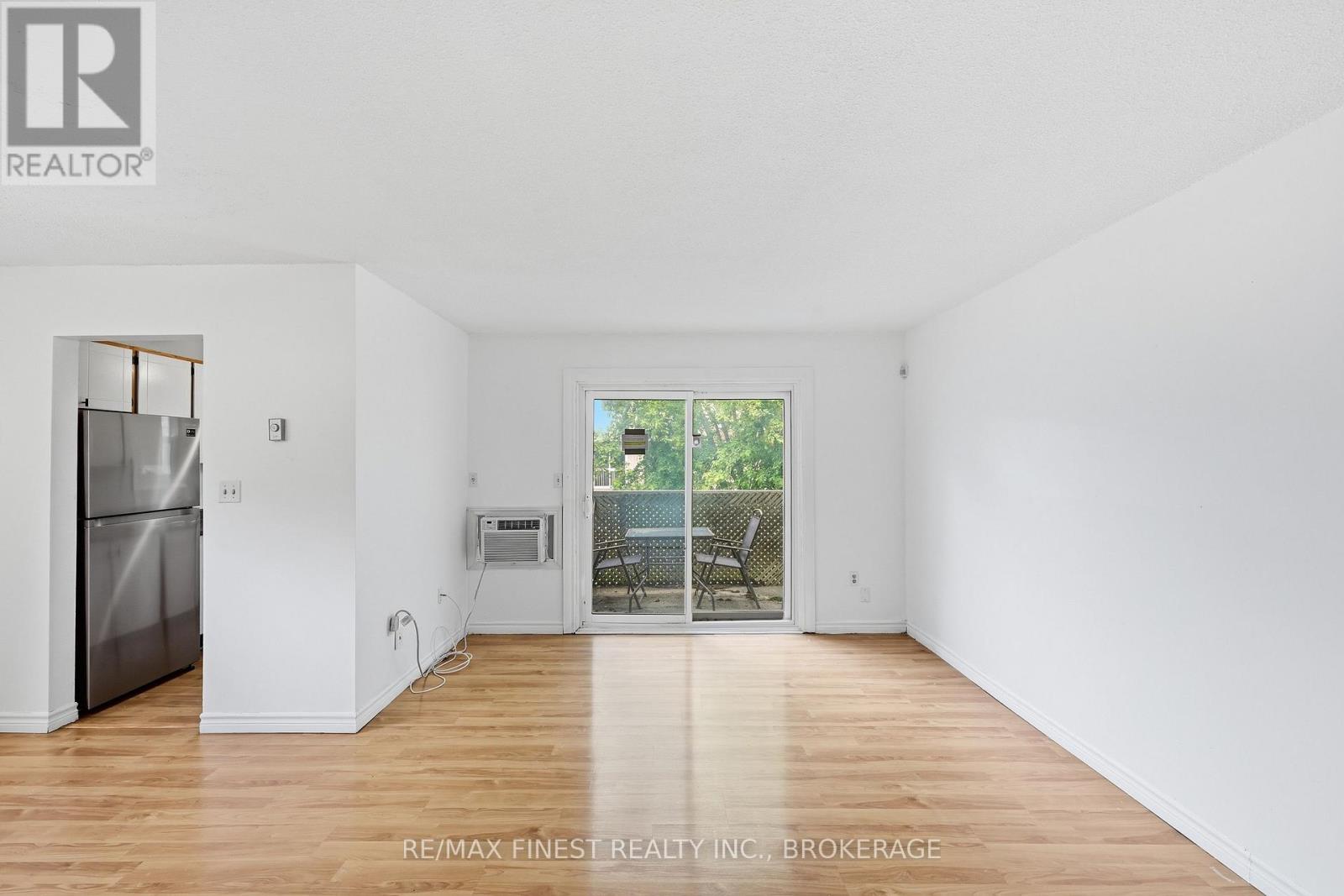#301 845 MILFORD DRIVE - 15
