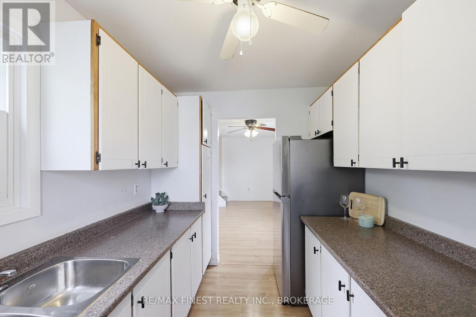 #301 845 MILFORD DRIVE - 21