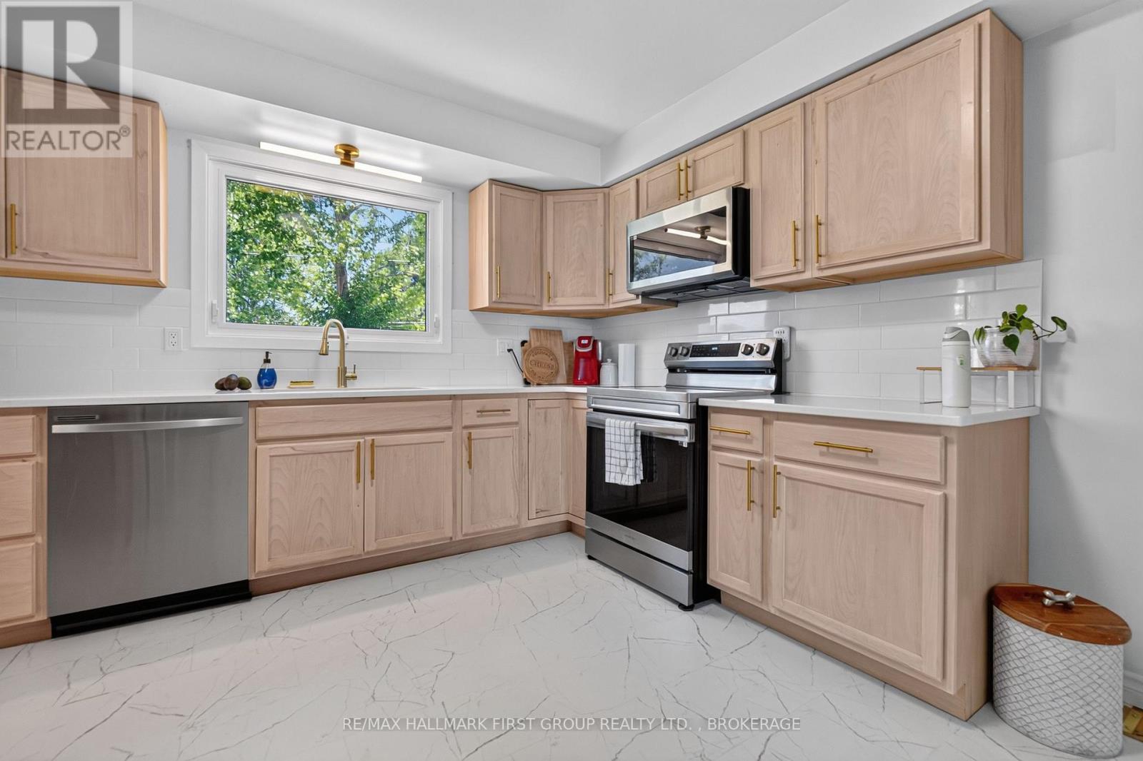 417 GLEN CASTLE ROAD - 17