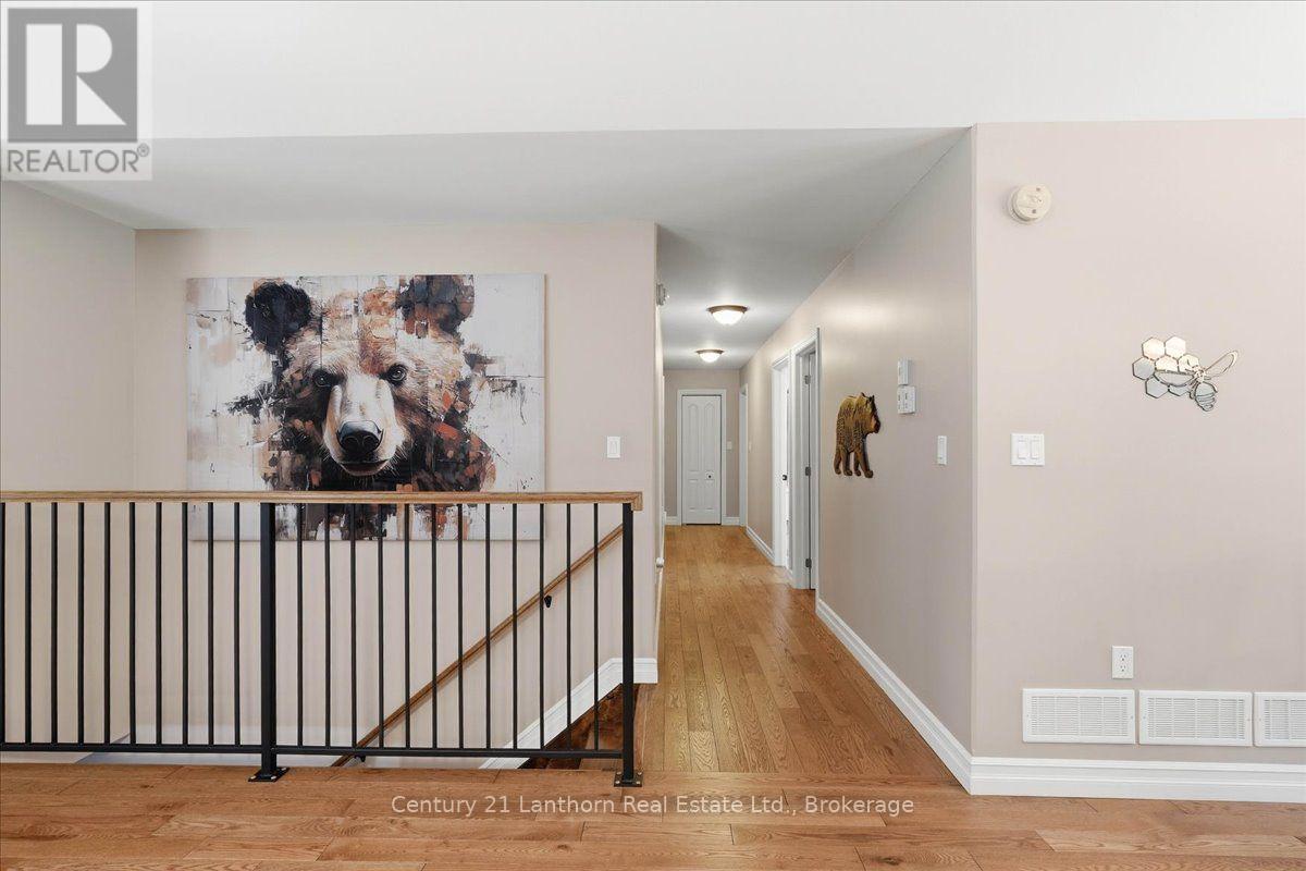 81 REYNOLDS ROAD - Image 18