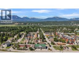 7585 Main  West Street, Radium Hot Springs, BC V0A1M0 Photo 8