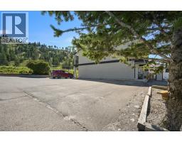 7585 Main  West Street, Radium Hot Springs, BC V0A1M0 Photo 16