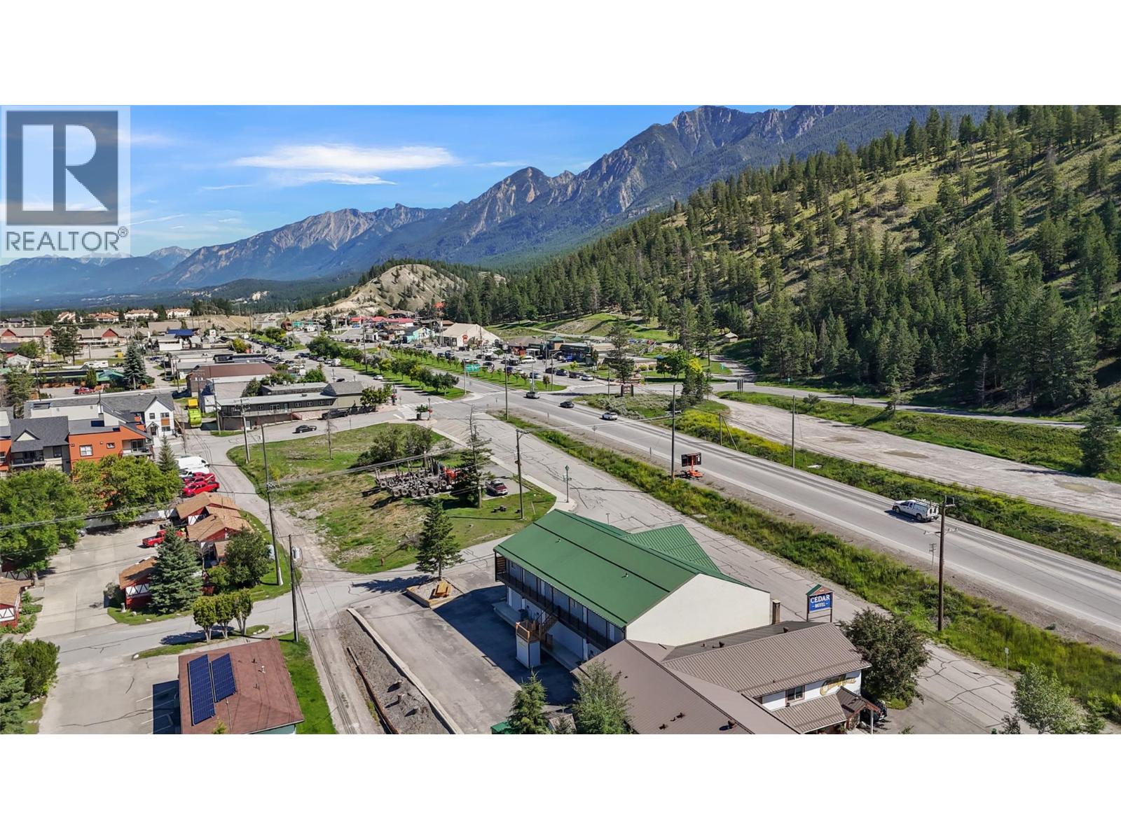 7585 MAIN  WEST Street, Radium Hot Springs