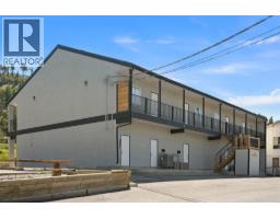 7585 Main  West Street, Radium Hot Springs, BC V0A1M0 Photo 18