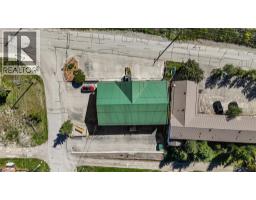 7585 Main  West Street, Radium Hot Springs, BC V0A1M0 Photo 12