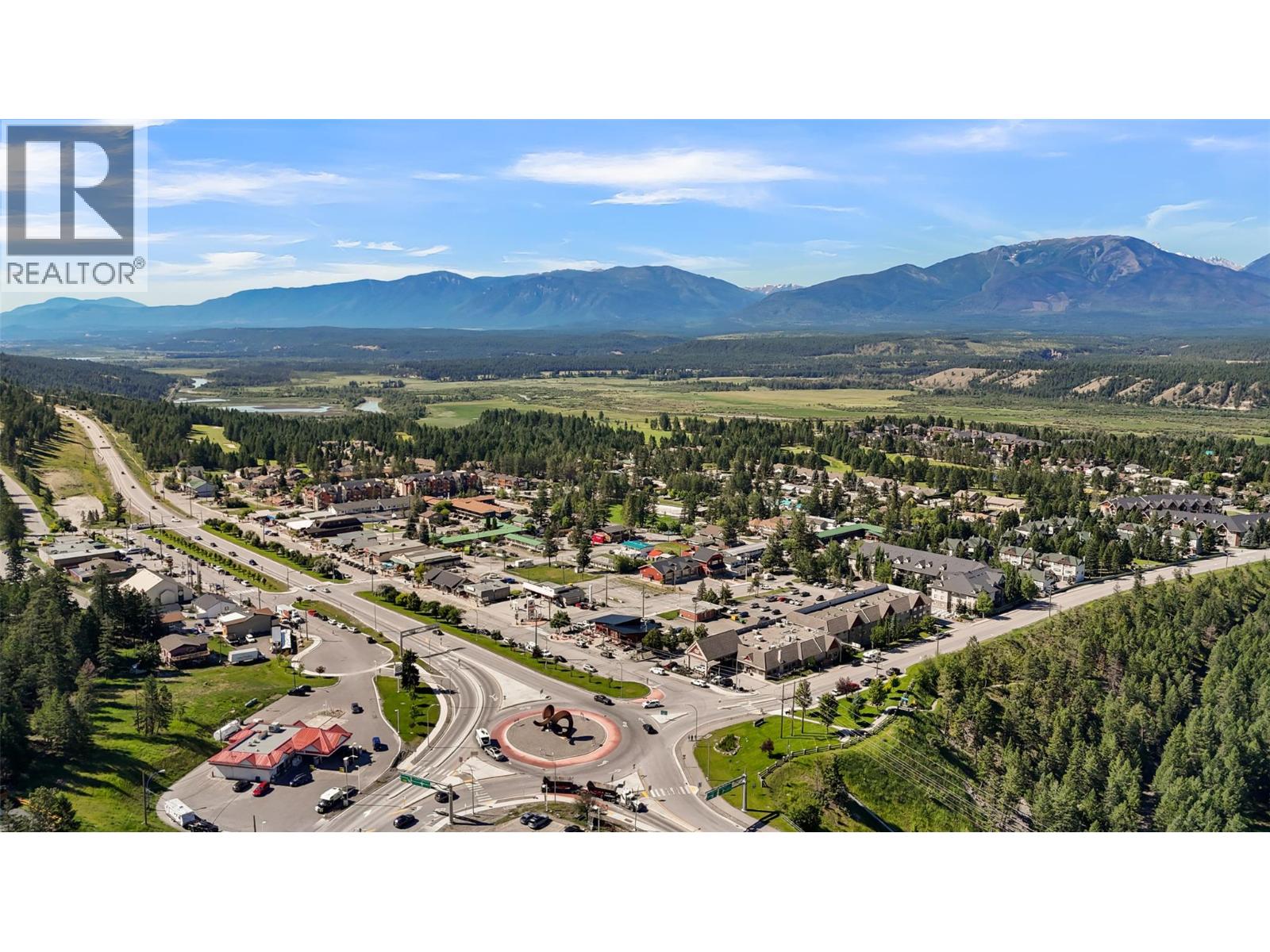 7585 MAIN  WEST Street, Radium Hot Springs