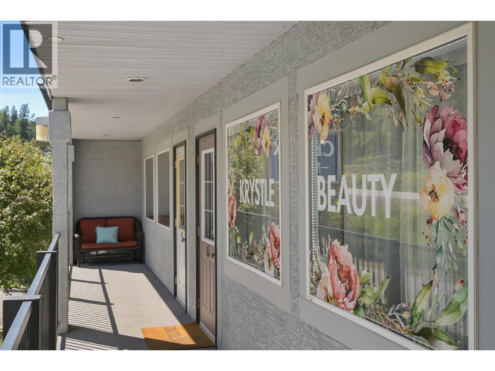 7585 MAIN  WEST Street, Radium Hot Springs