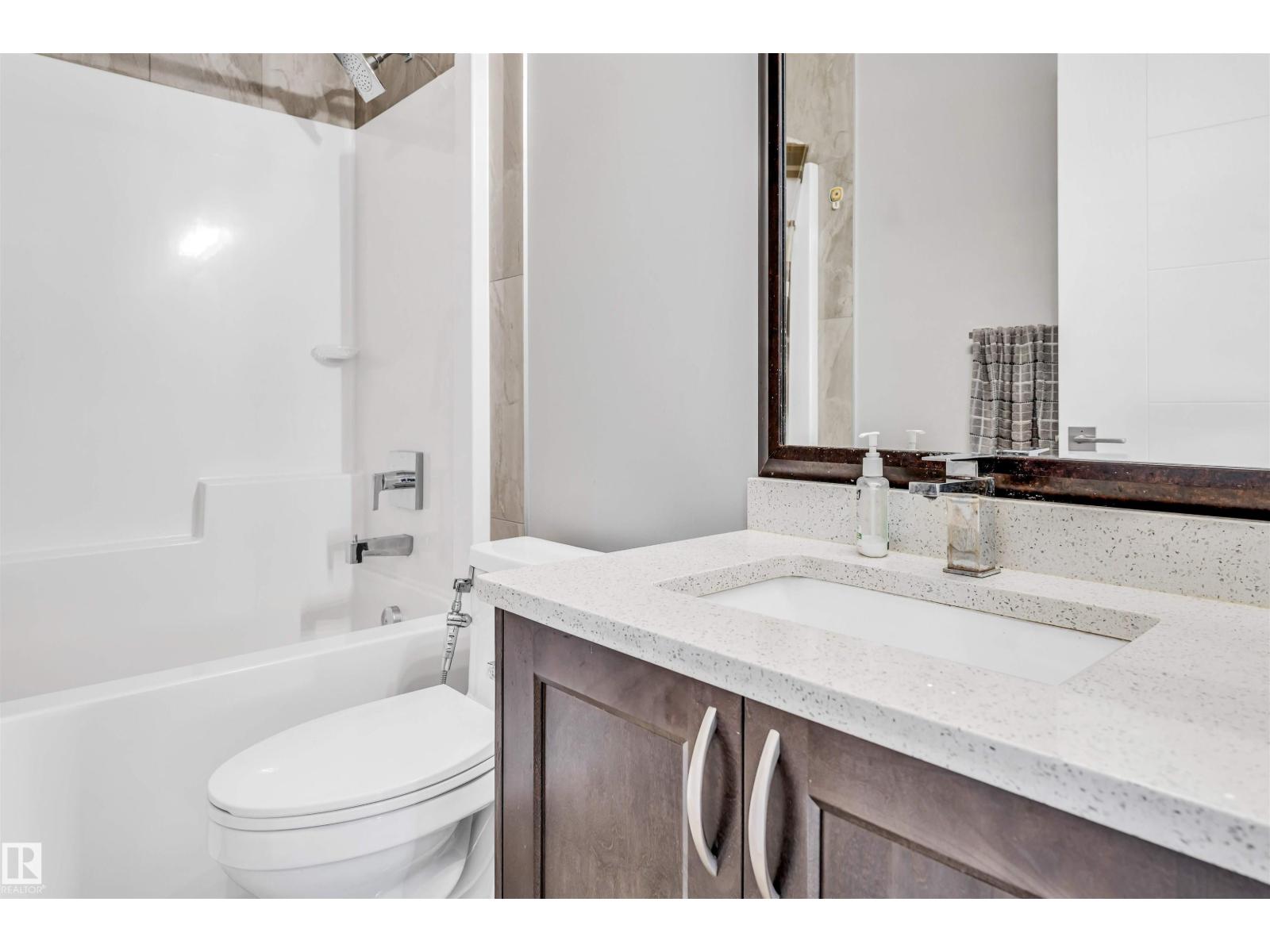 1103 29 ST NW - 29