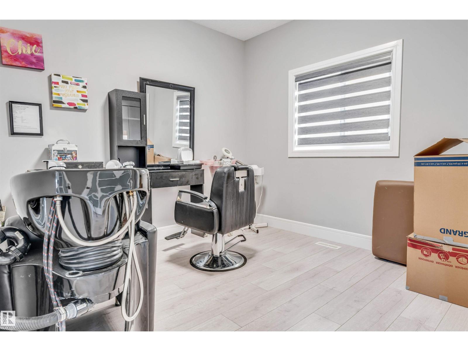 1103 29 ST NW - 34