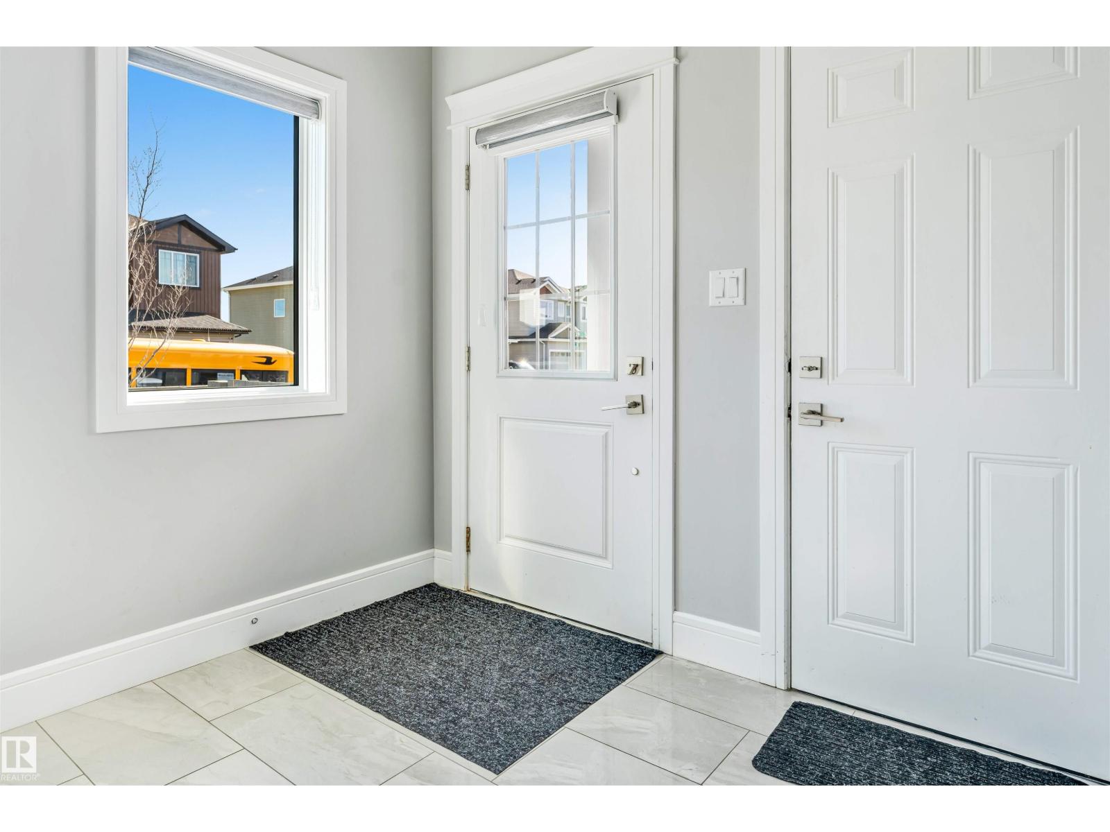 1103 29 ST NW - 4